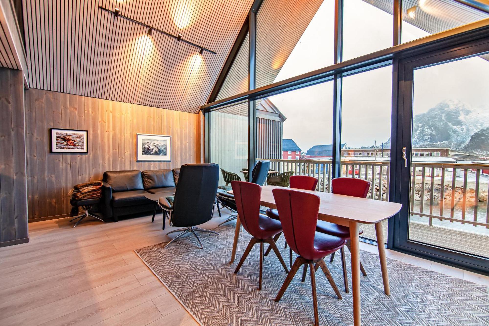 Rorbuleilighet Lysoysundet 1G Henningsvaer Bagian luar foto